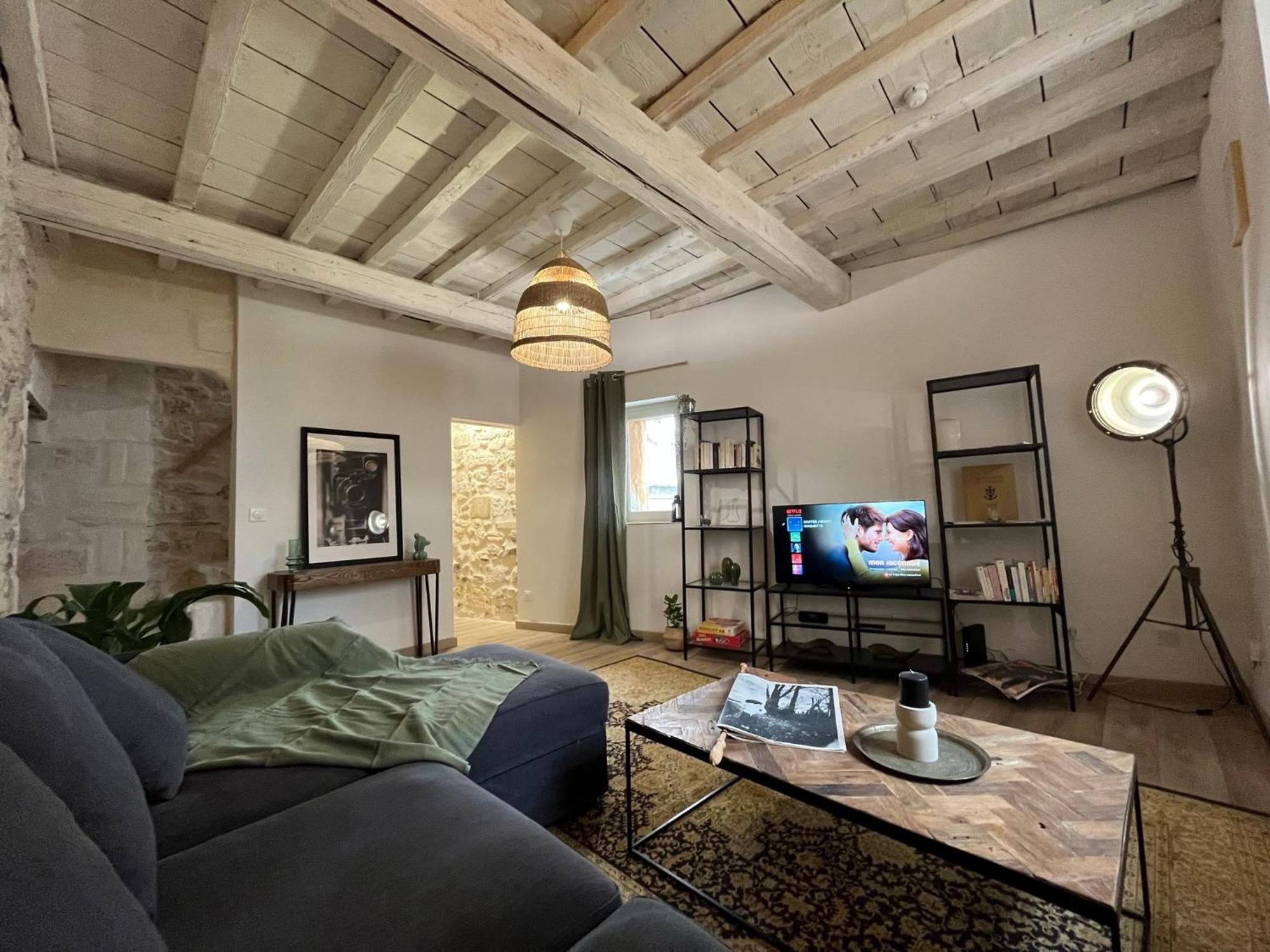 Charmante maison en Arles : La Roquette Extérieur photo